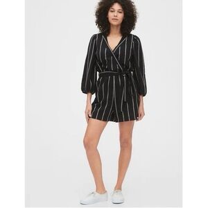 GAP Women Black Linen Blend Striped V-Neck Romper US8 Classic Preppy Boho Travel